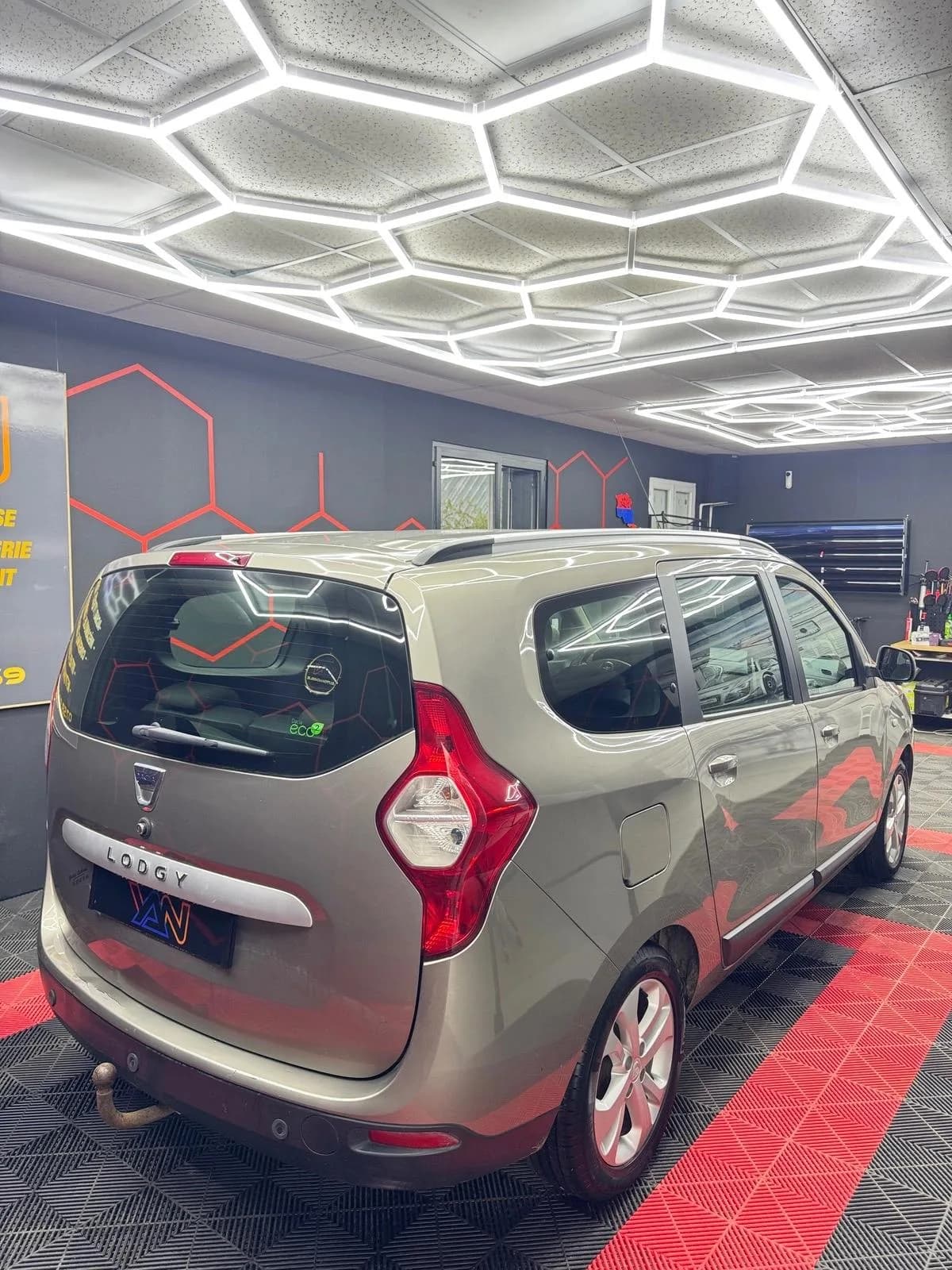 Dacia Lodgy
