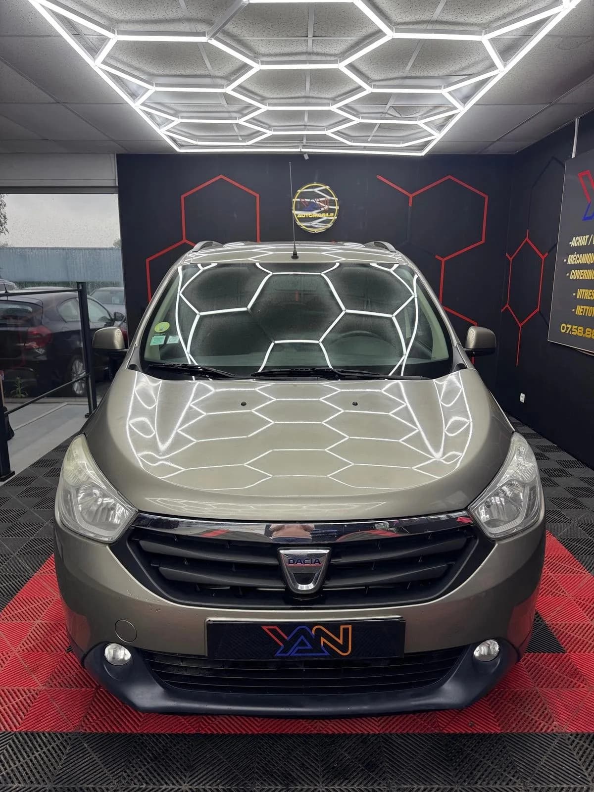 Dacia Lodgy