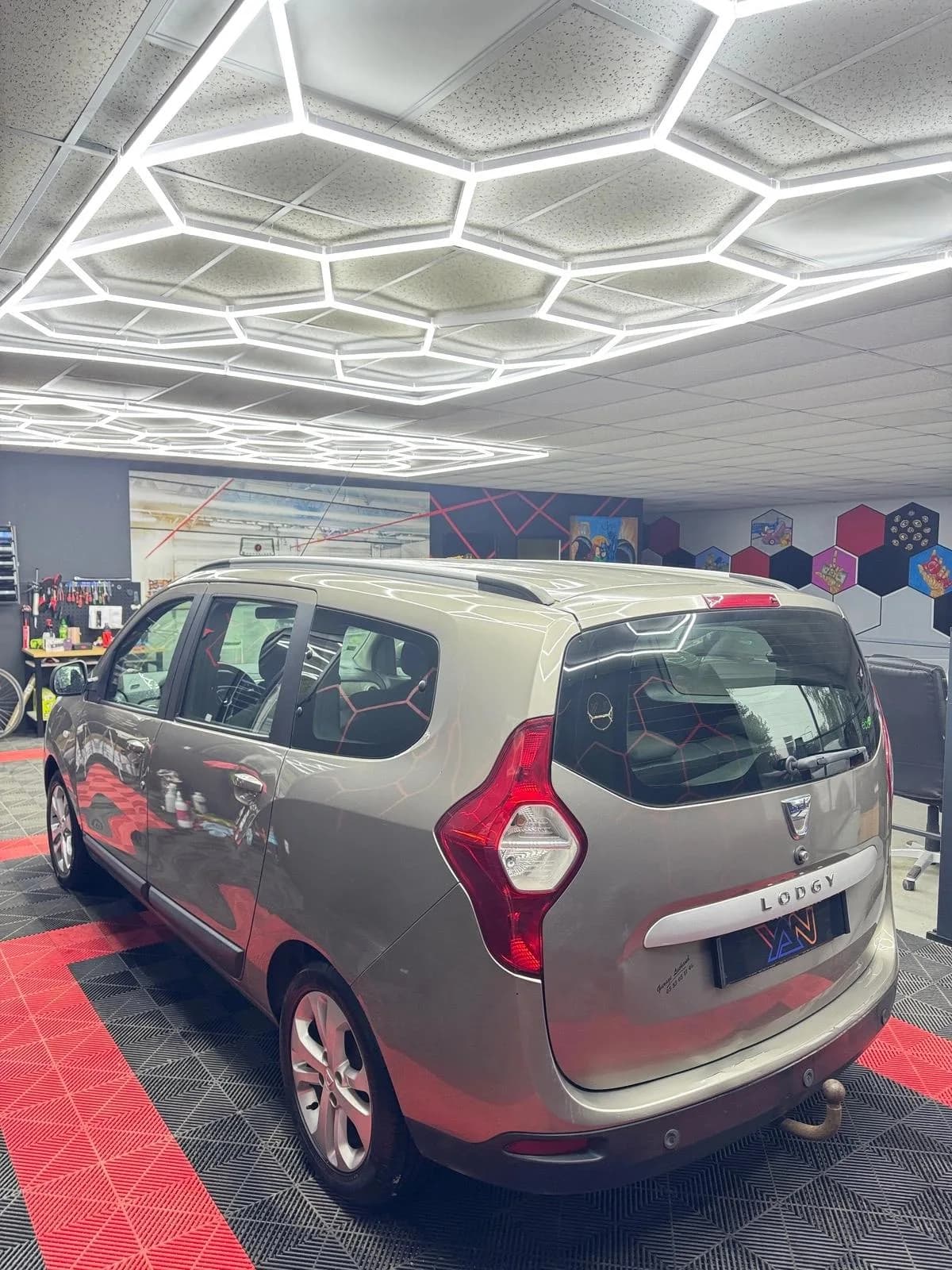 Dacia Lodgy