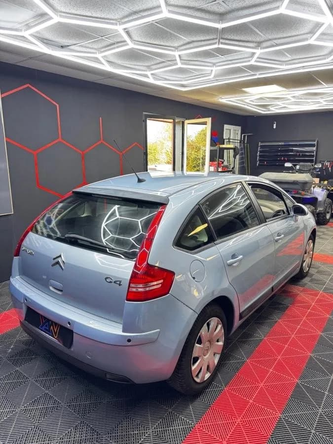 Citroën C4
