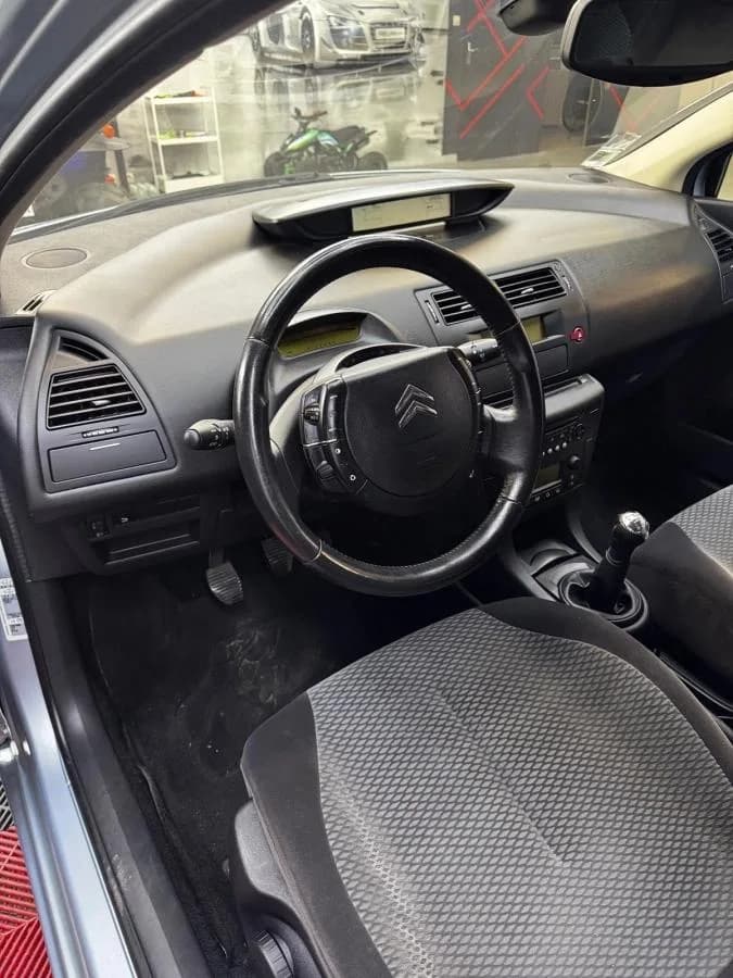 Citroën C4
