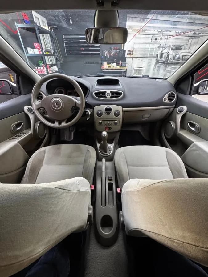 RENAULT Clio
